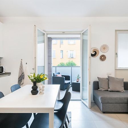 Luxury Apt In Moscova Милано Екстериор снимка