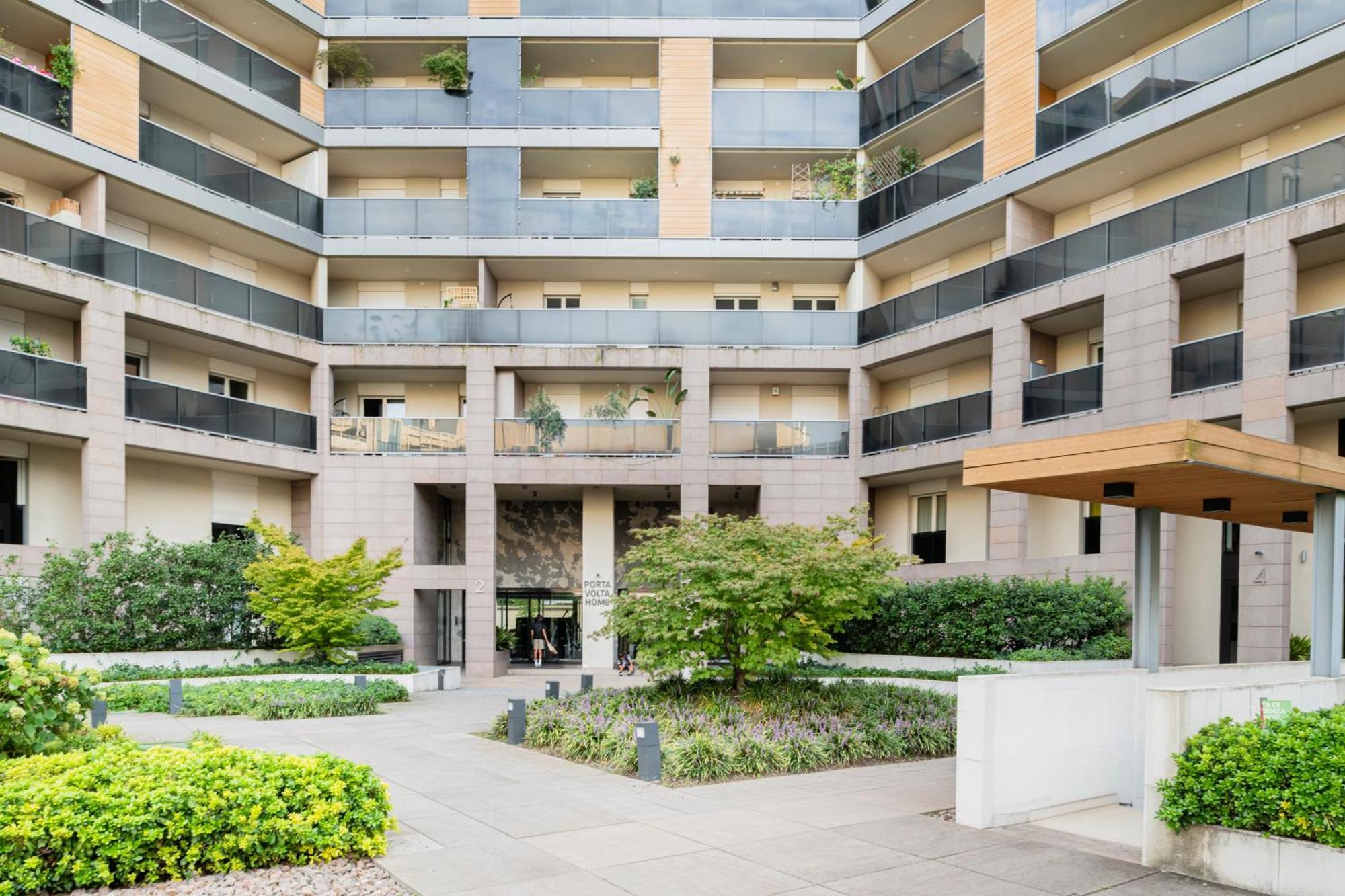Luxury Apt In Moscova Милано Екстериор снимка